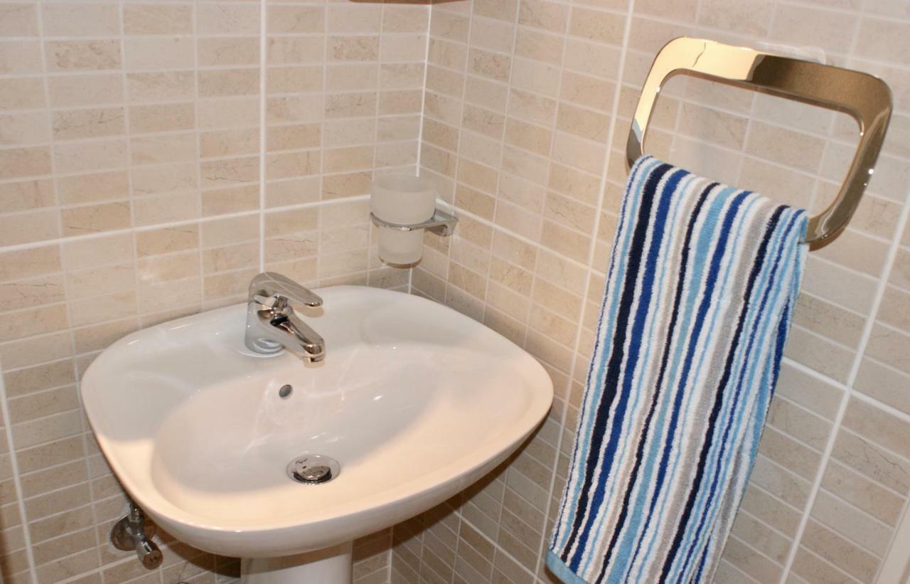 Studio Apartments Morinj Zewnętrze zdjęcie